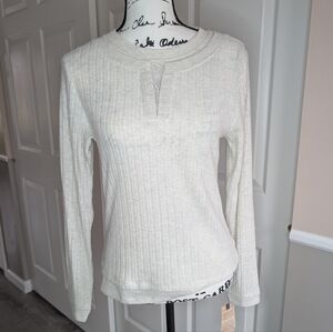 NWT Democracy Women's Cream Ribbed Long-Sleeve Knit Top